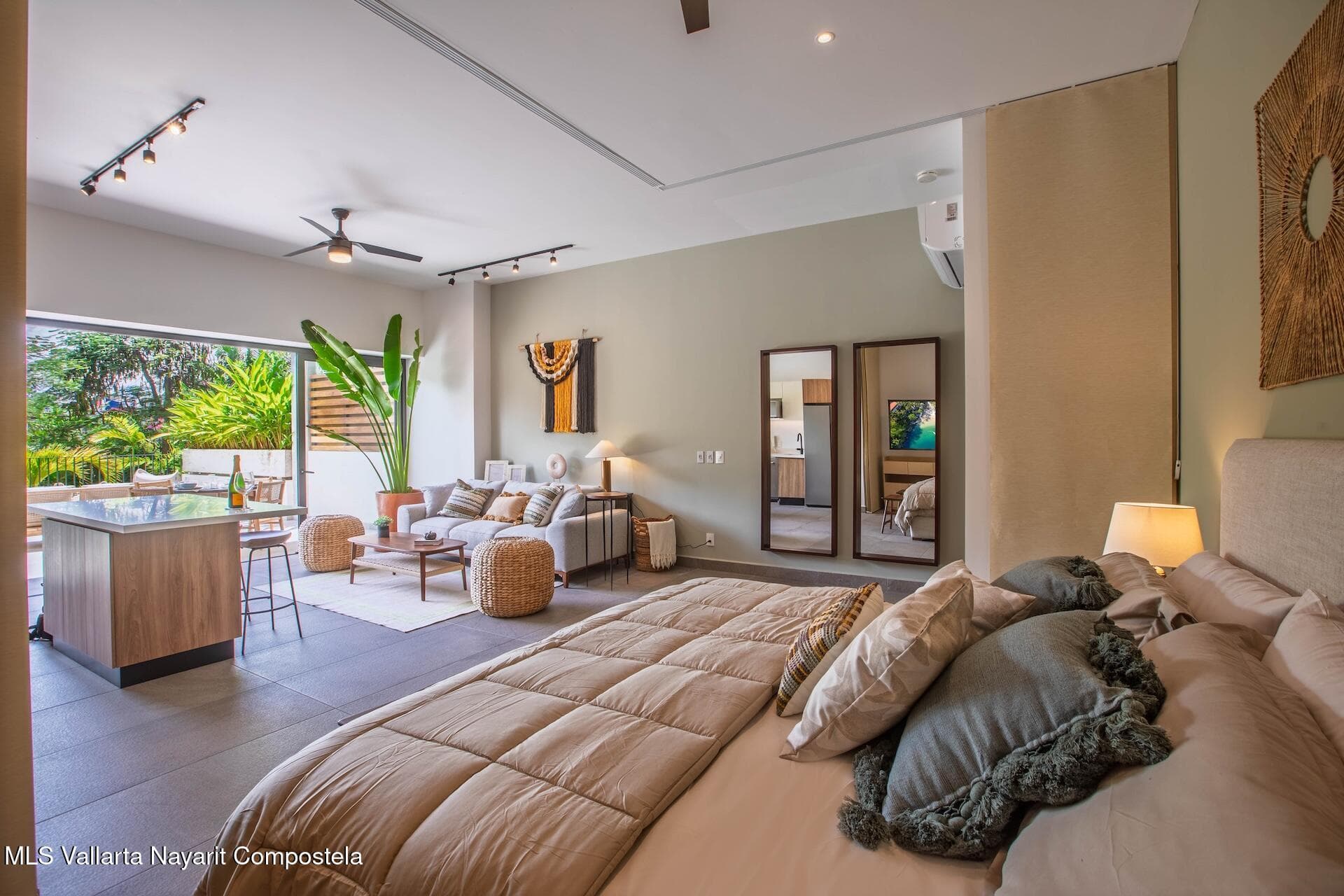 Oasis at Riviera Cuale 13