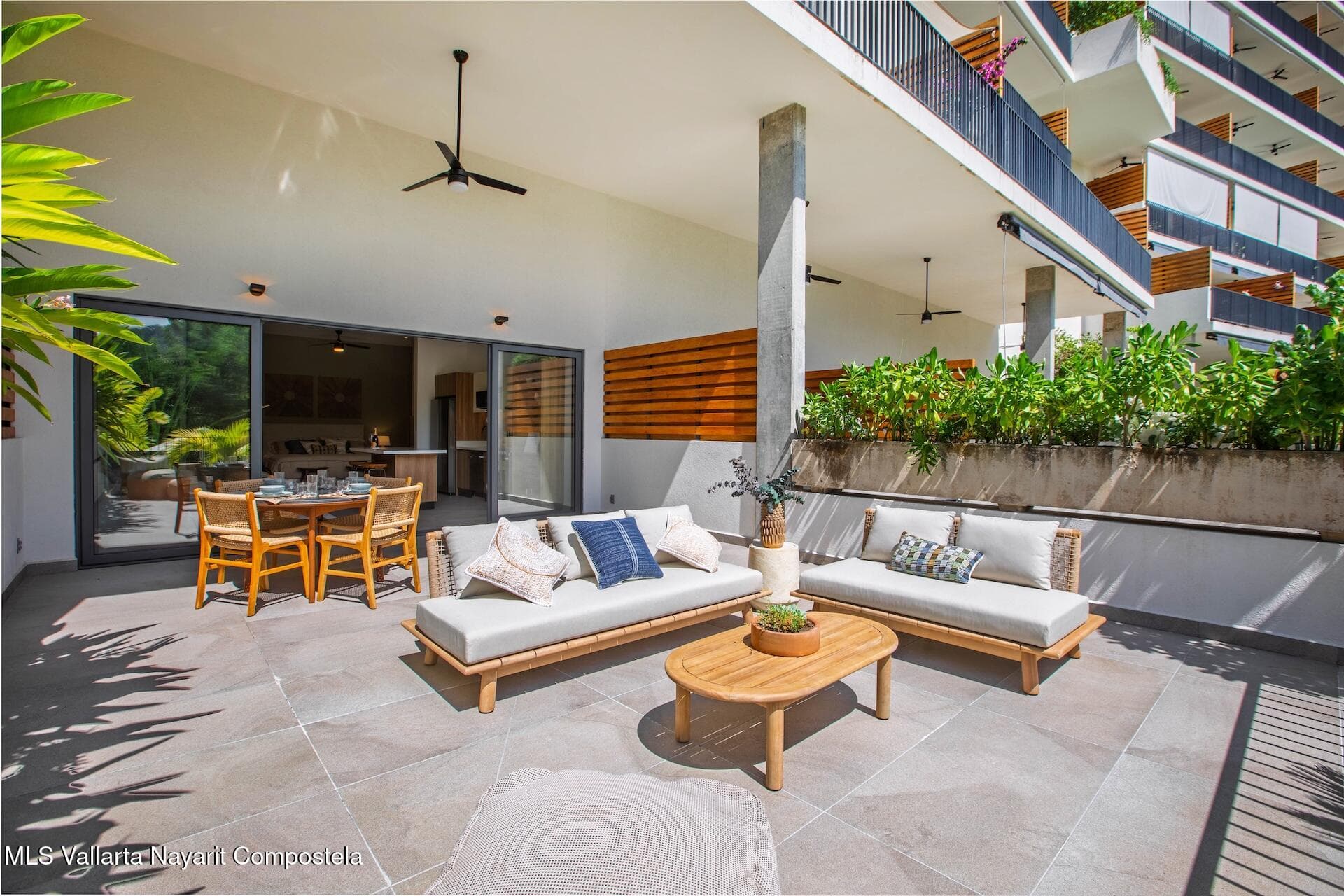Oasis at Riviera Cuale 3