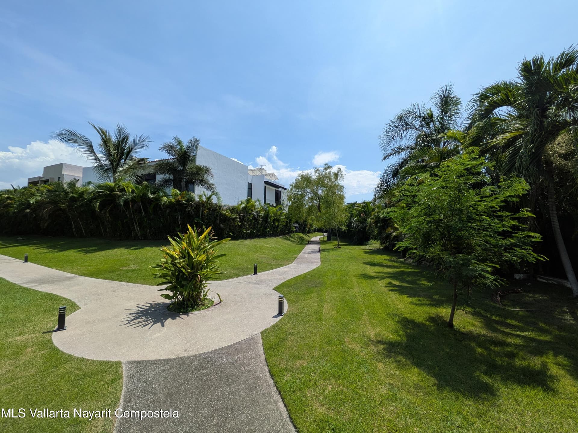 574 Avenida Mexico 574 6