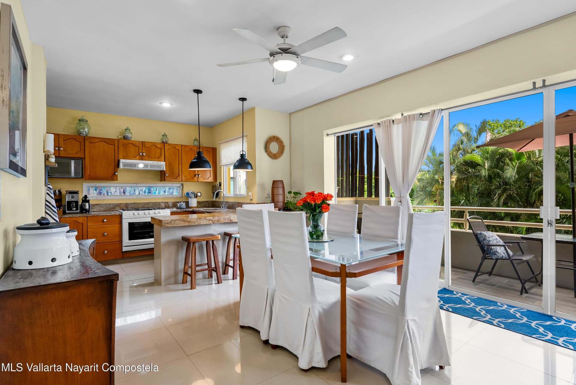 A201 BLVD COSTERO 6