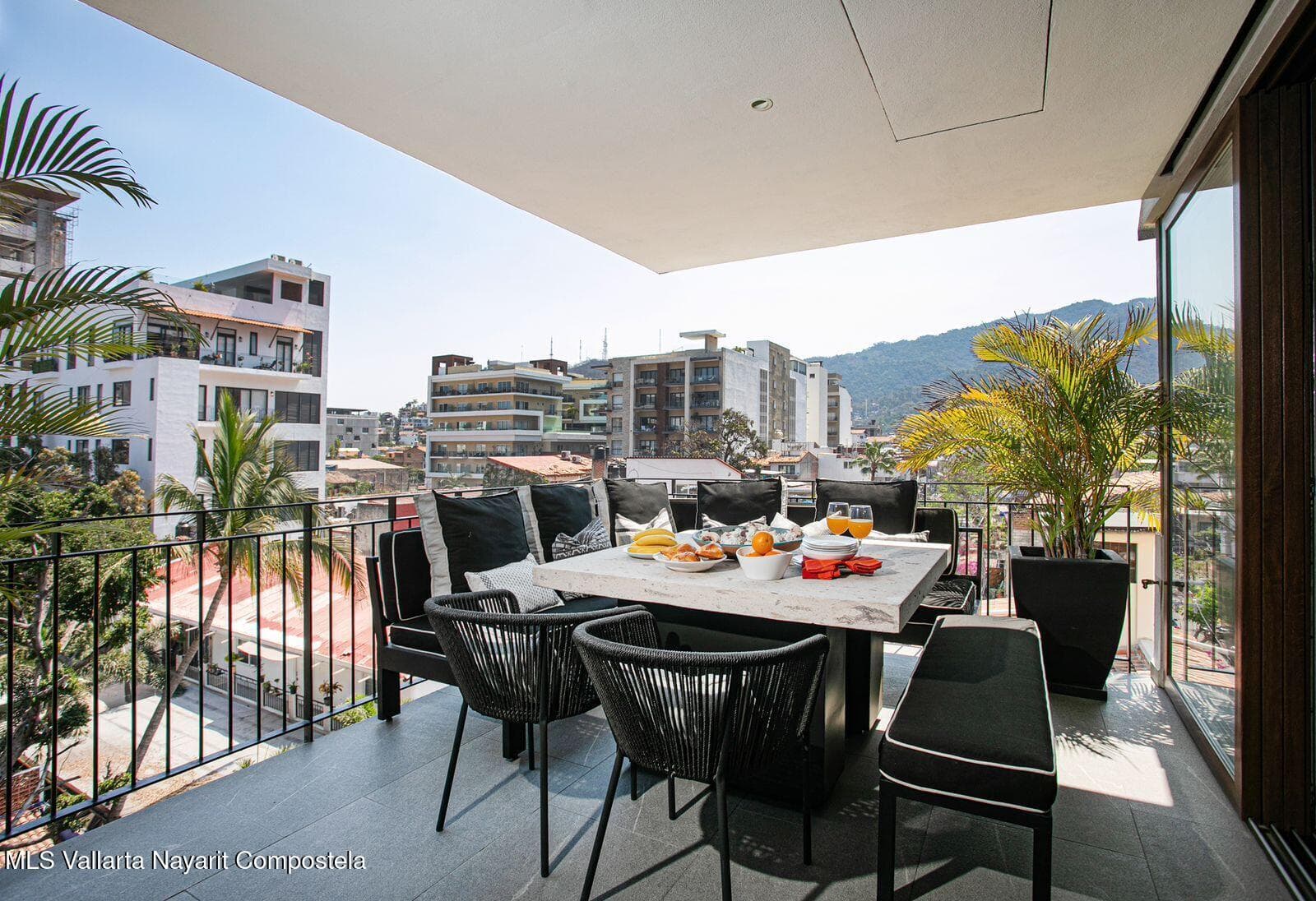 Ocean Vista 11