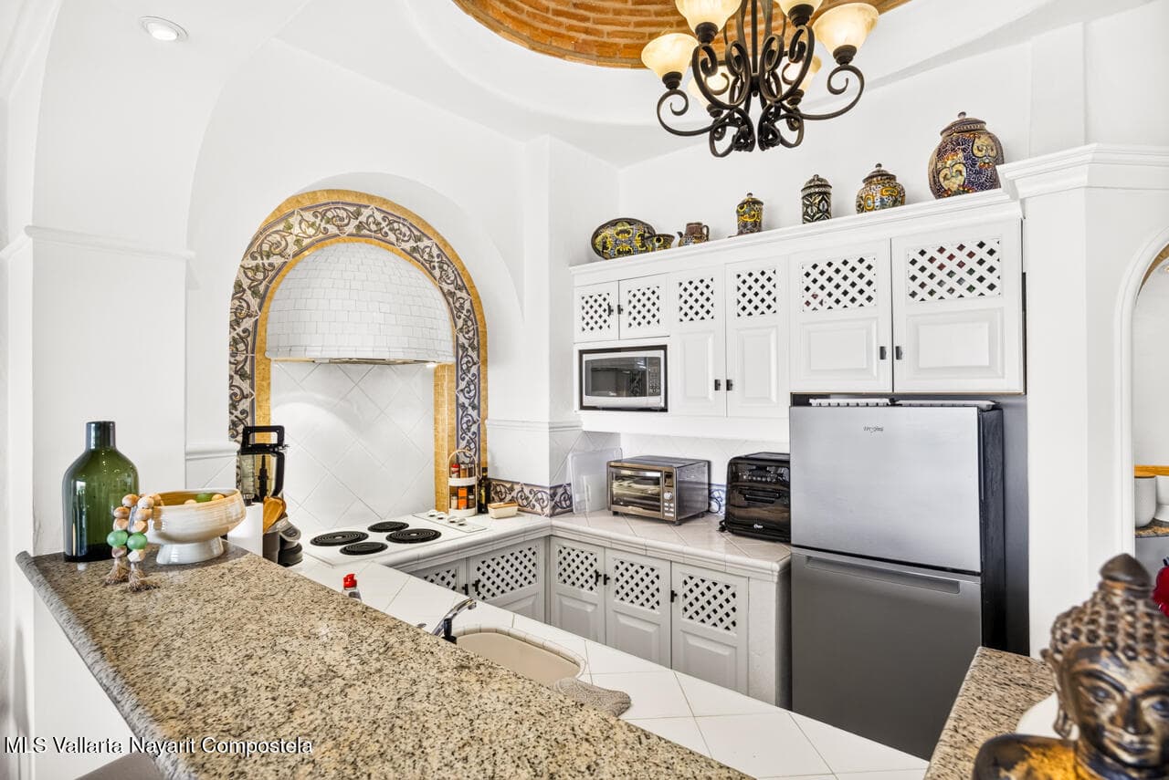 Velas Vallarta 12