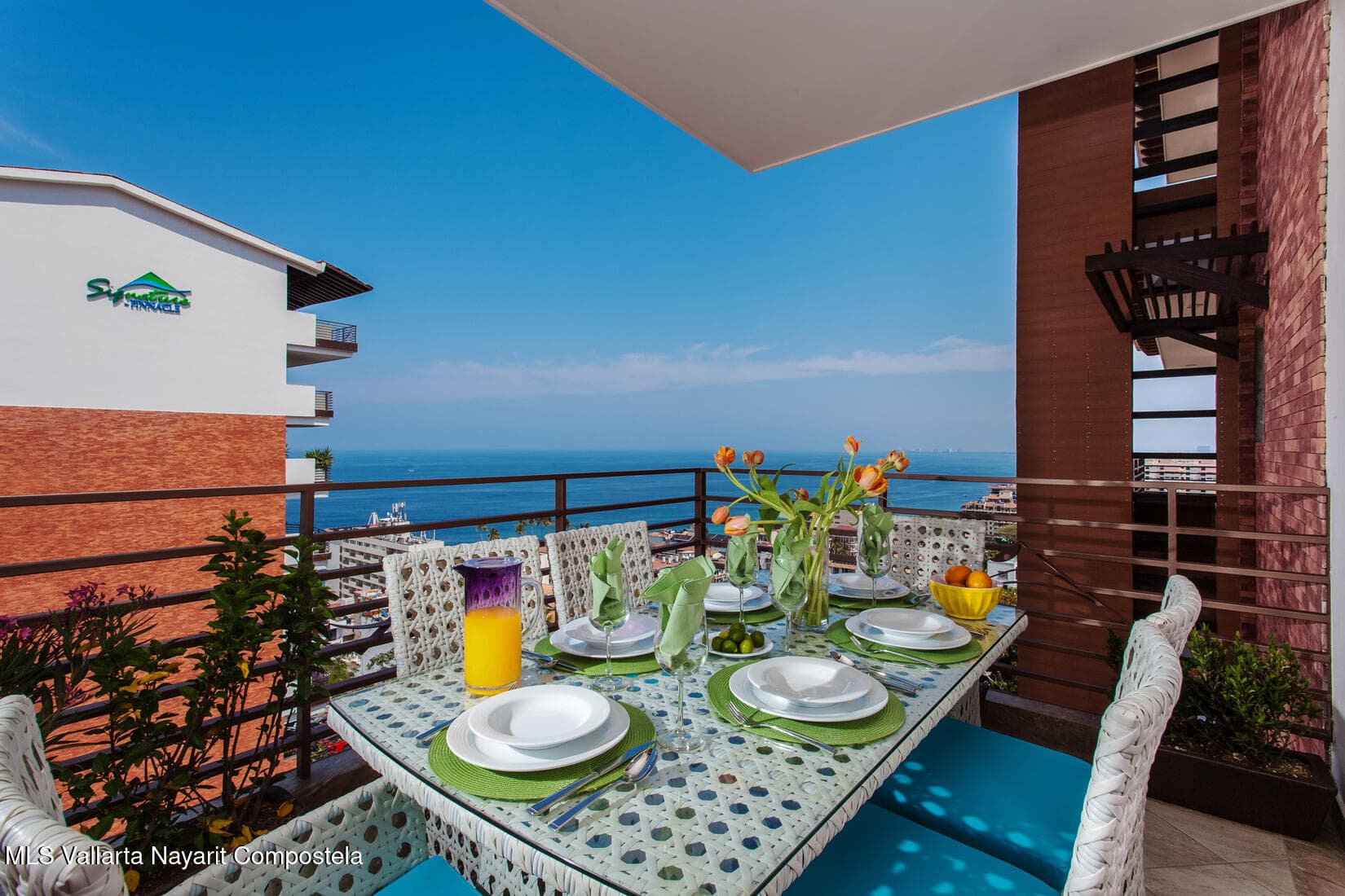 Residences by Pinnacle 13