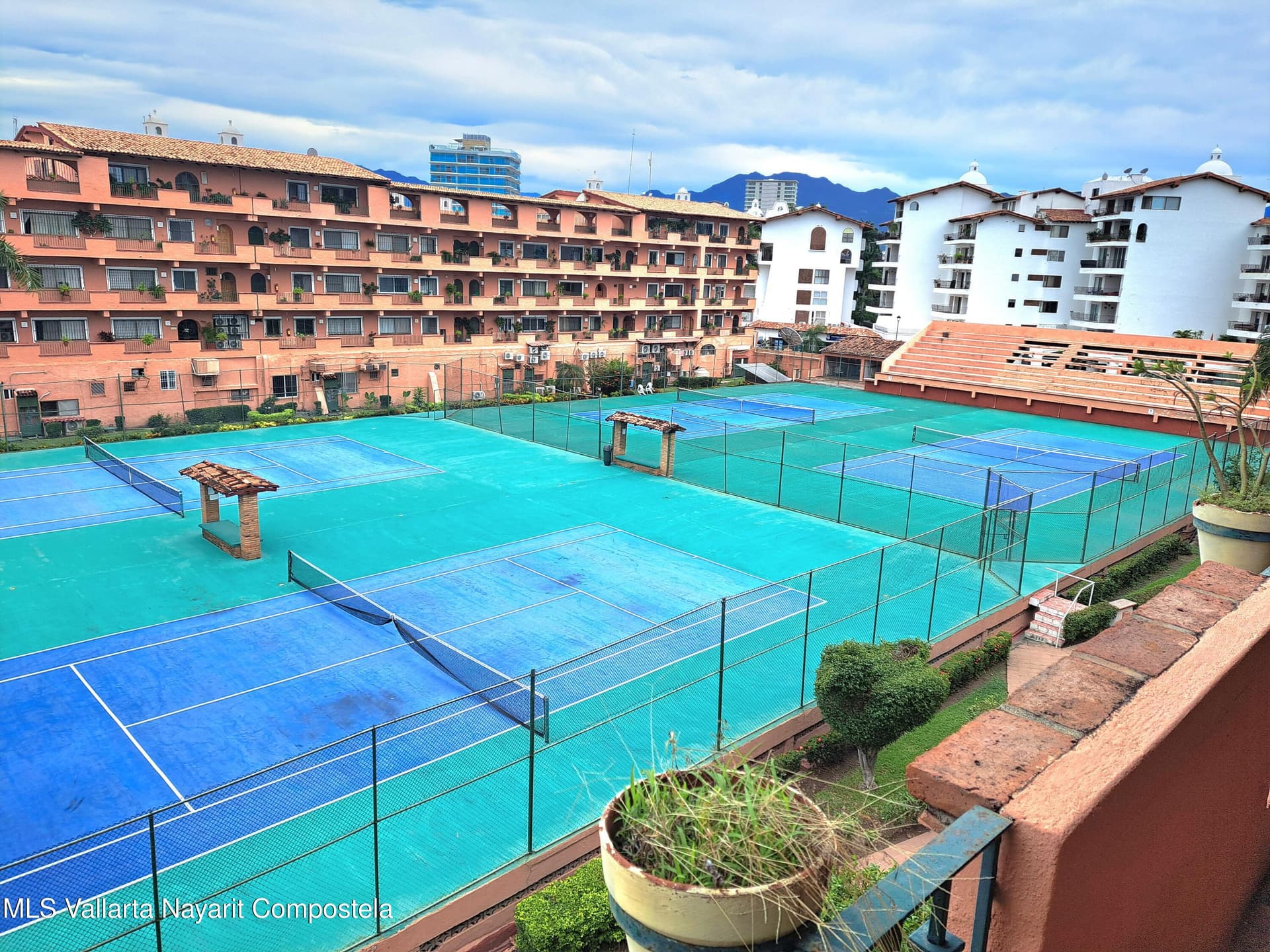 Puesta Del Sol - Marina 16