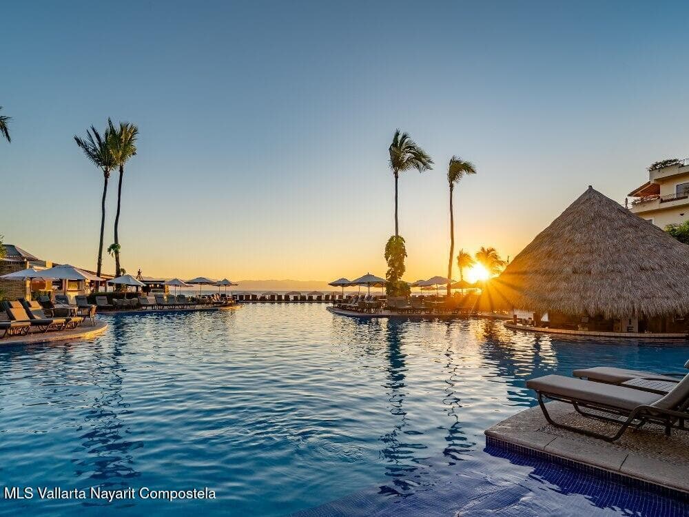 Velas Vallarta 2