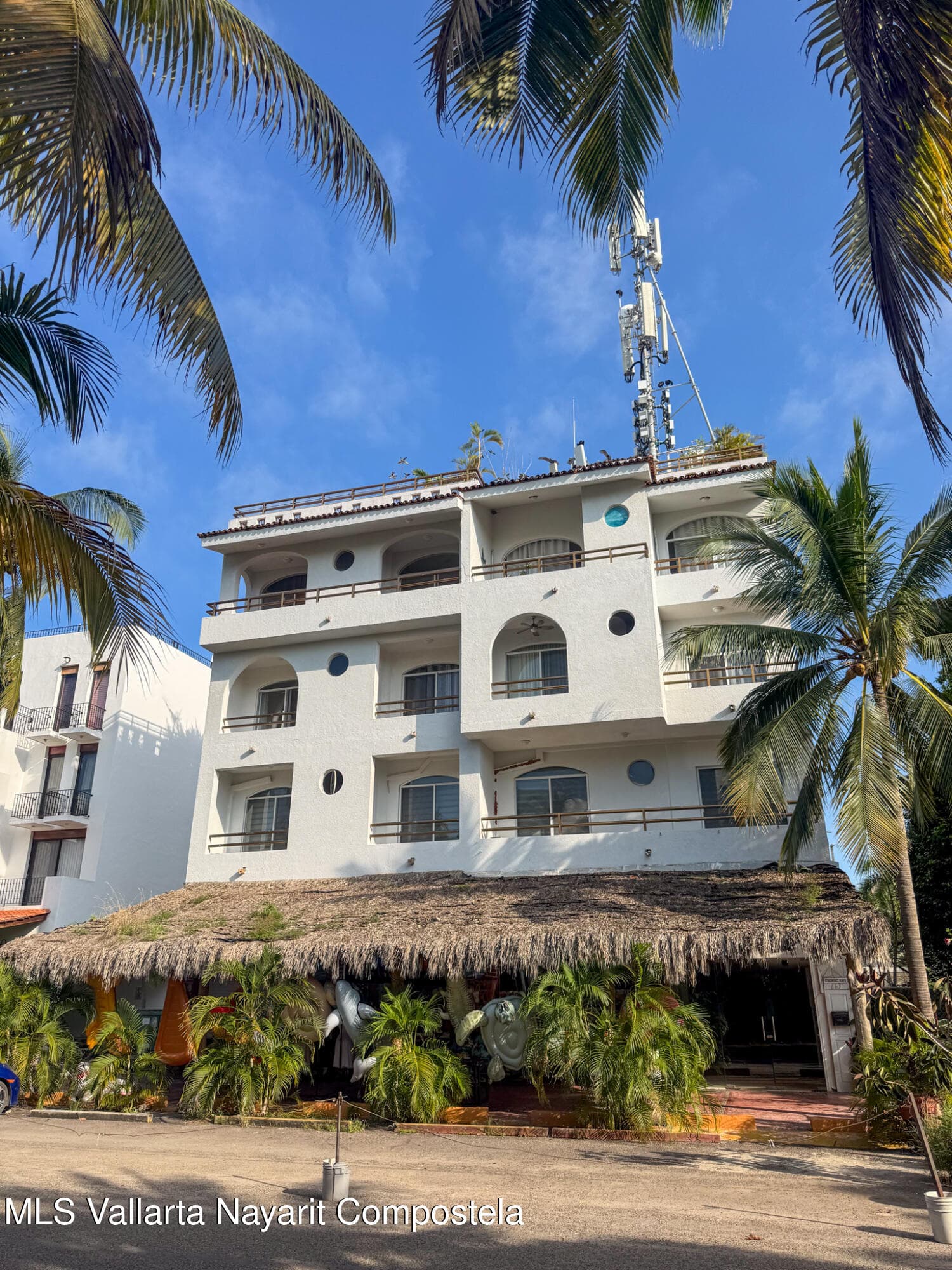 Marina Suites 15