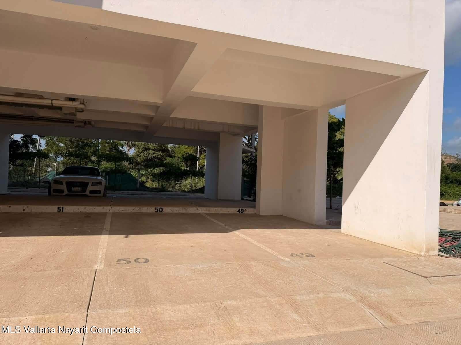 604 Avenida Federacion 4