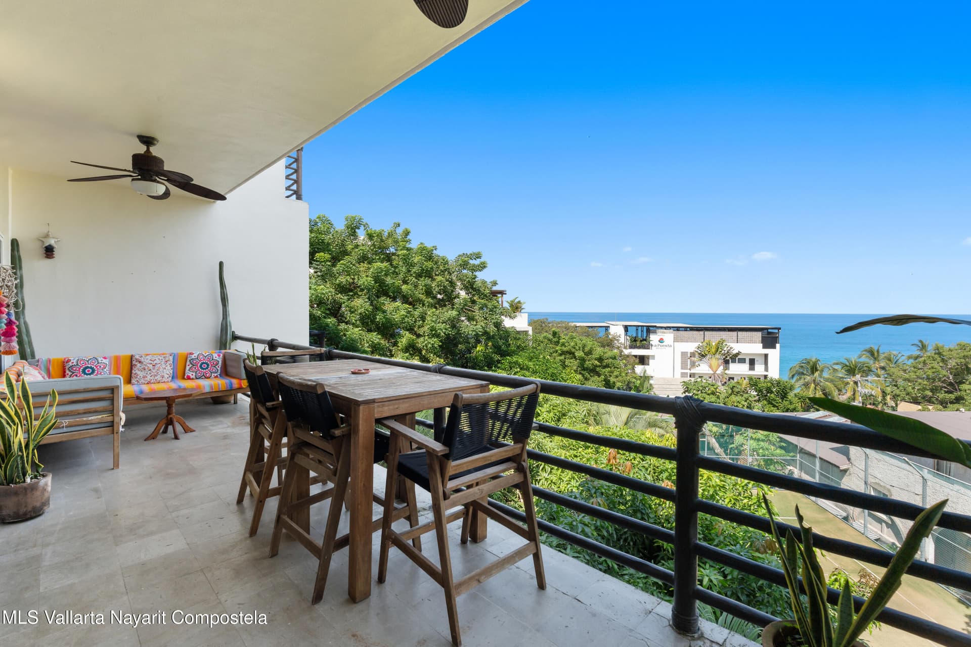 132 Ave del Palmar 18