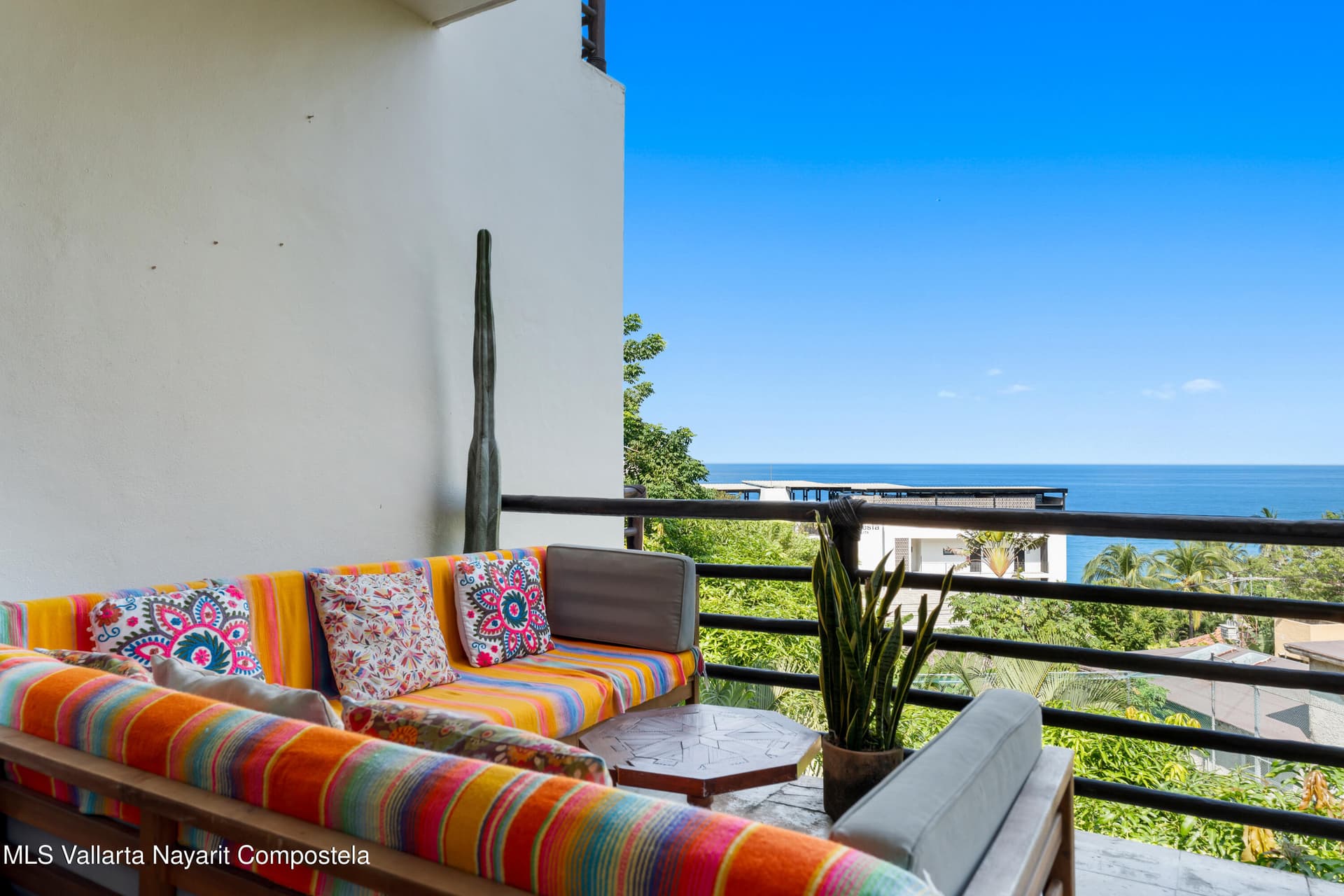 132 Ave del Palmar 19