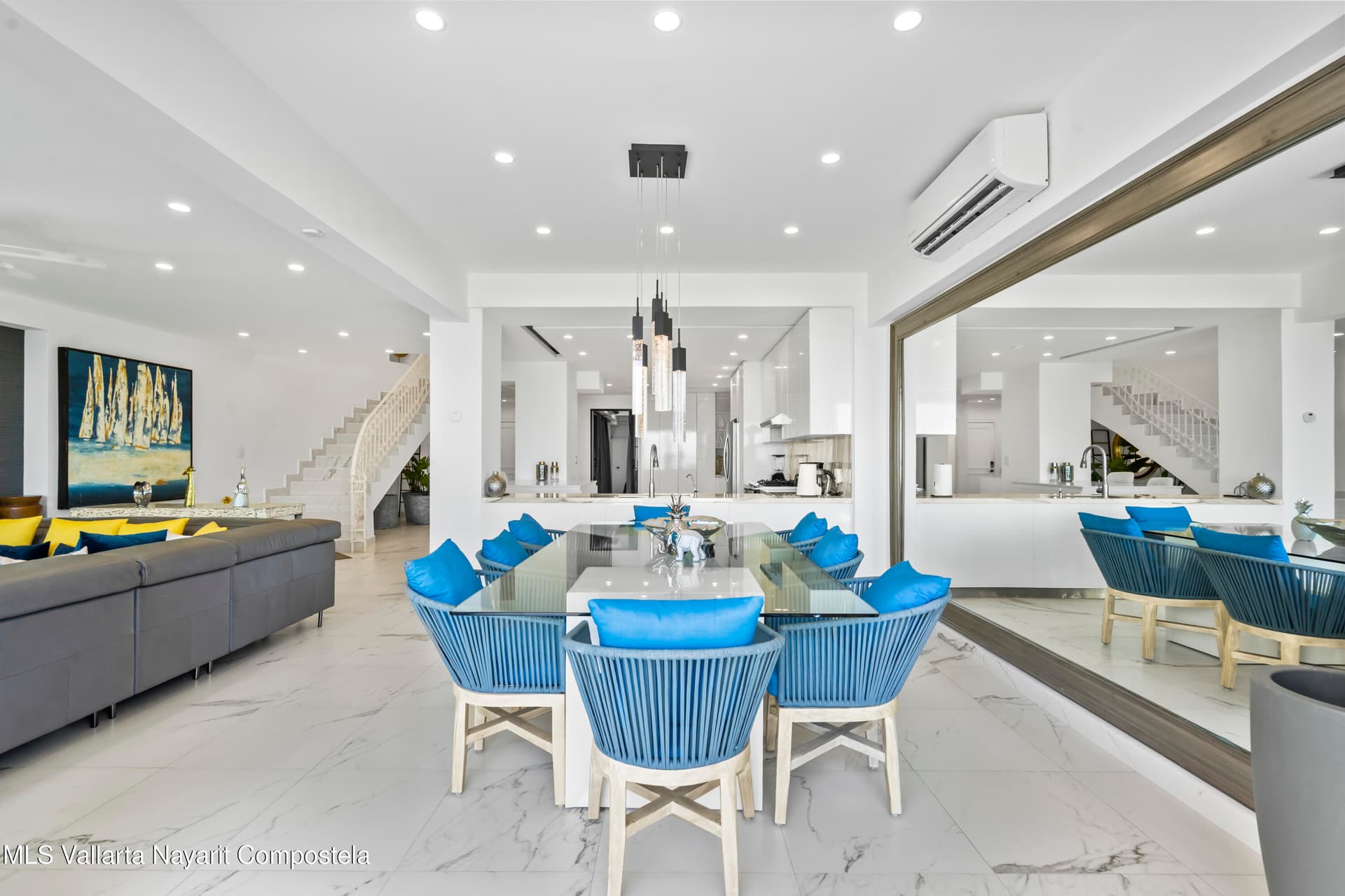 Bay View Grand 10