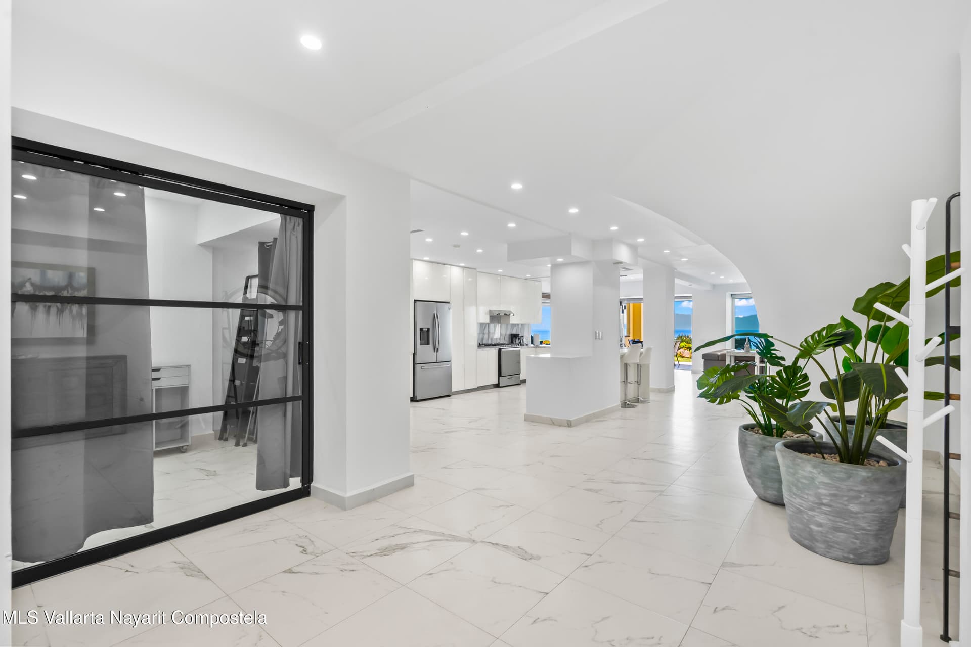 Bay View Grand 12