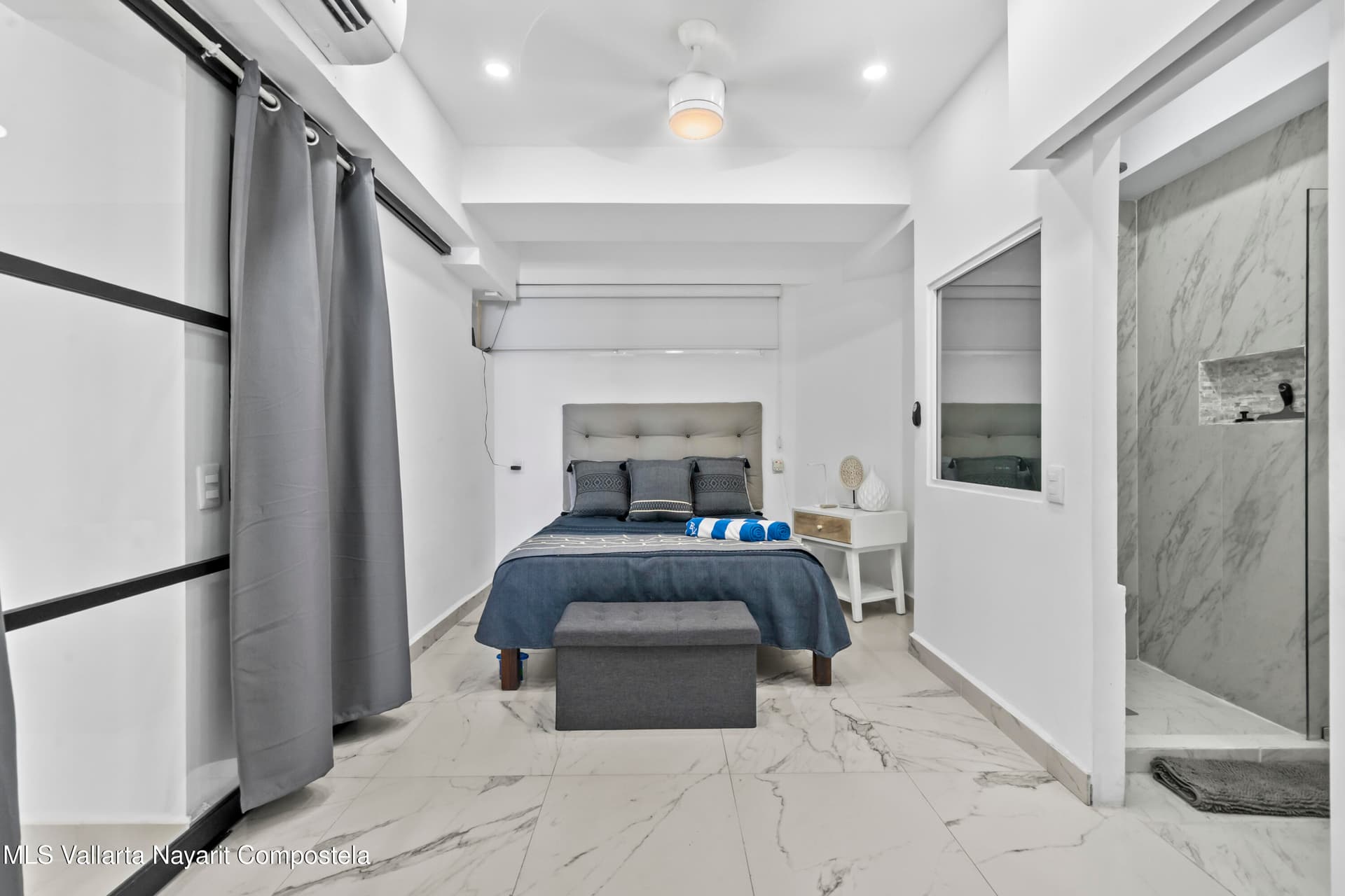 Bay View Grand 13
