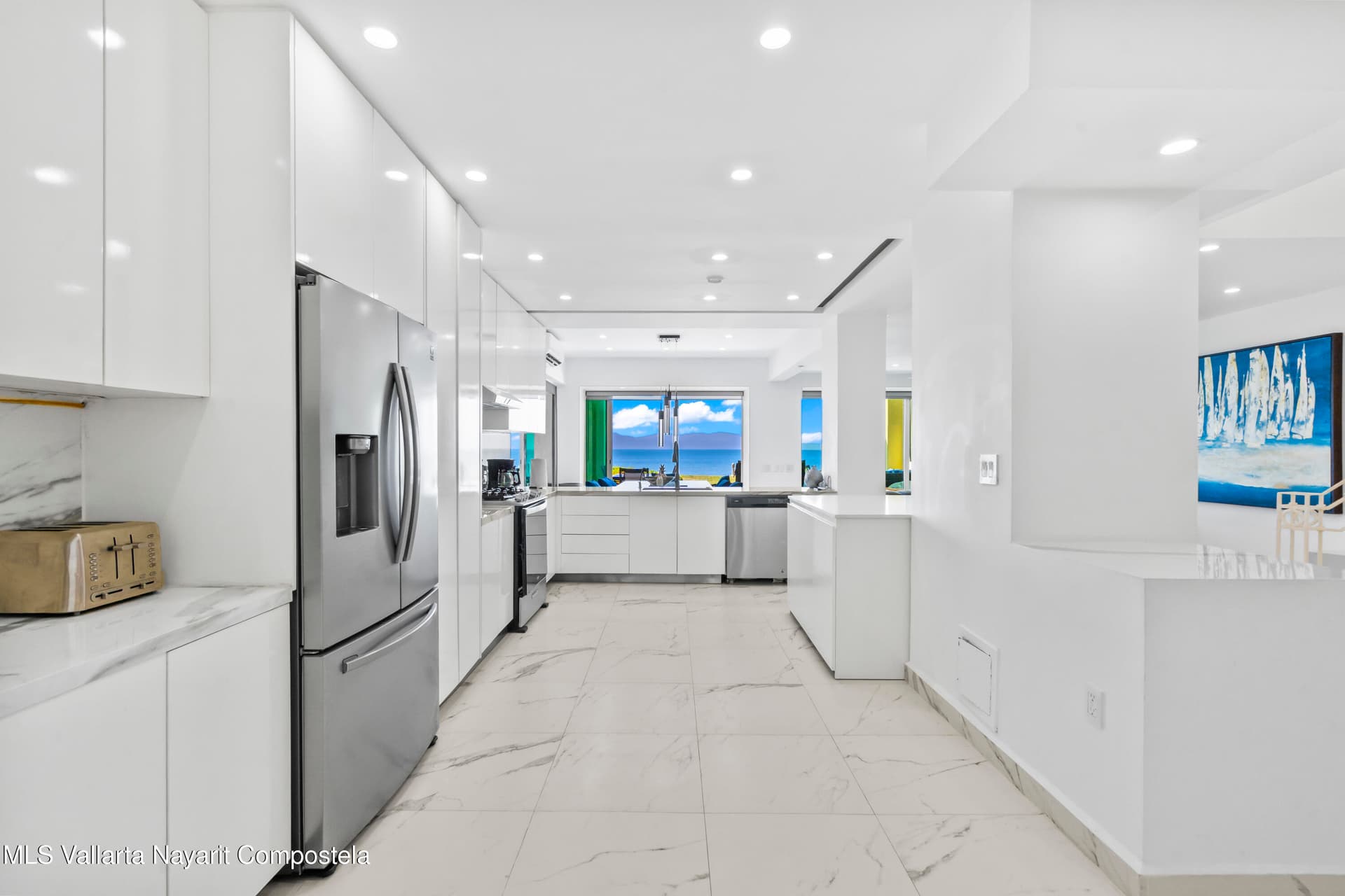 Bay View Grand 14