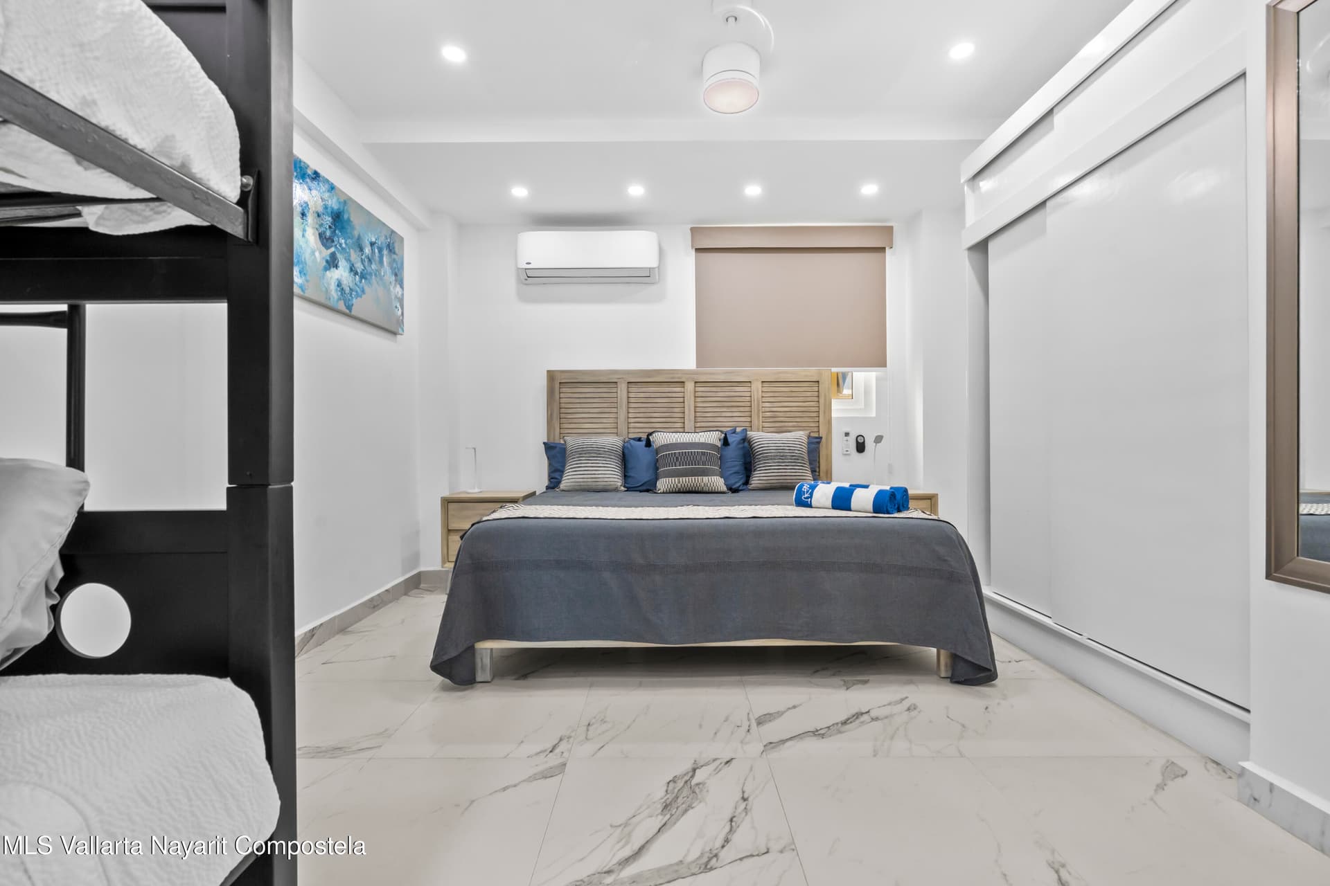 Bay View Grand 29