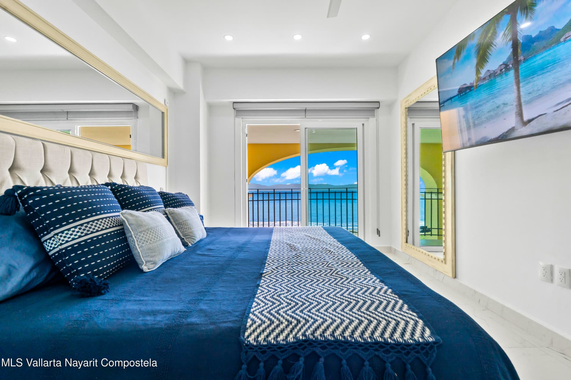 Bay View Grand 23