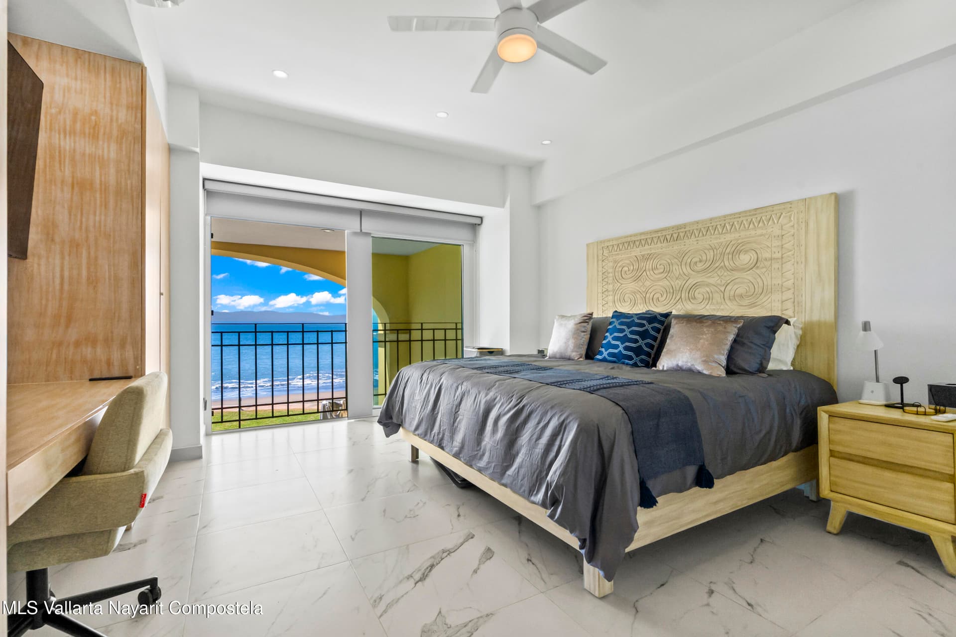 Bay View Grand 19