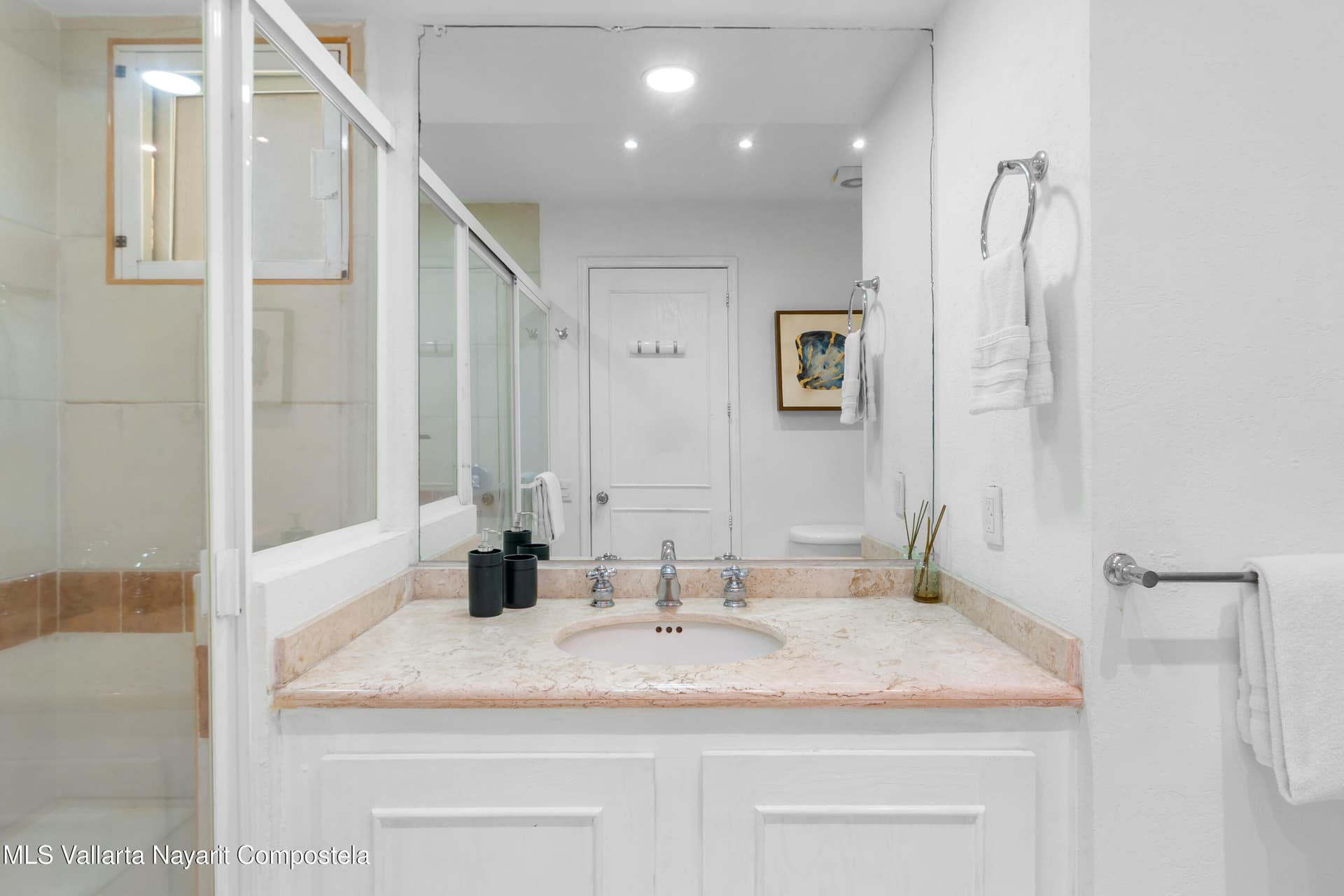 Bay View Grand 19