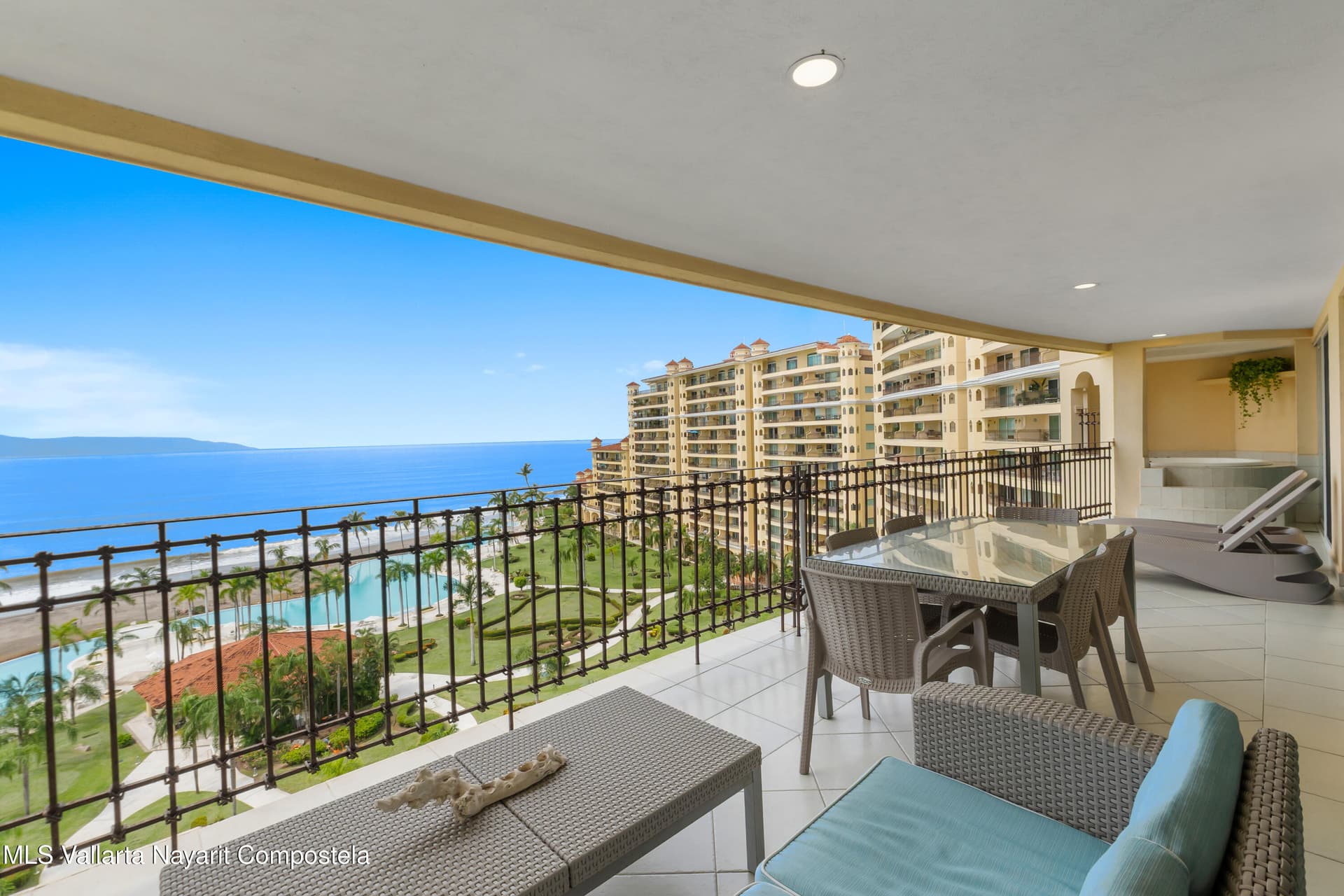 Bay View Grand 29