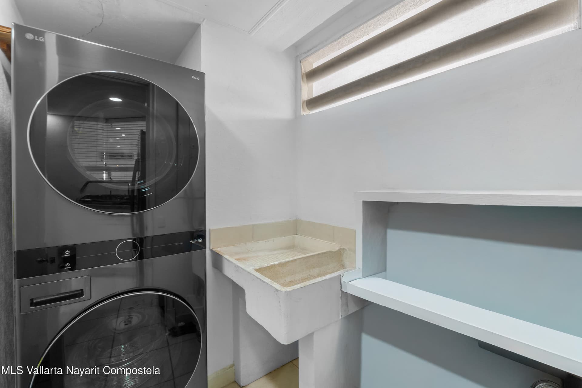 Bay View Grand 31