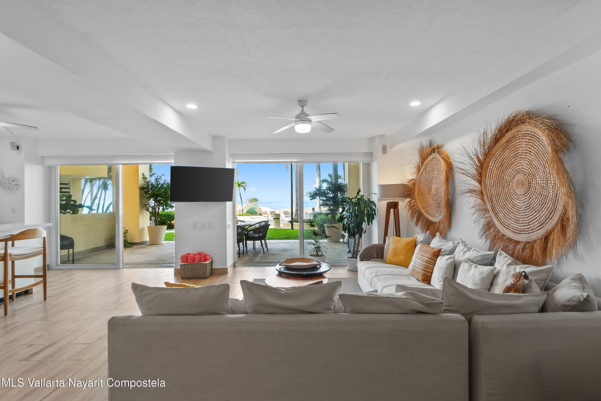 Bay View Grand 6