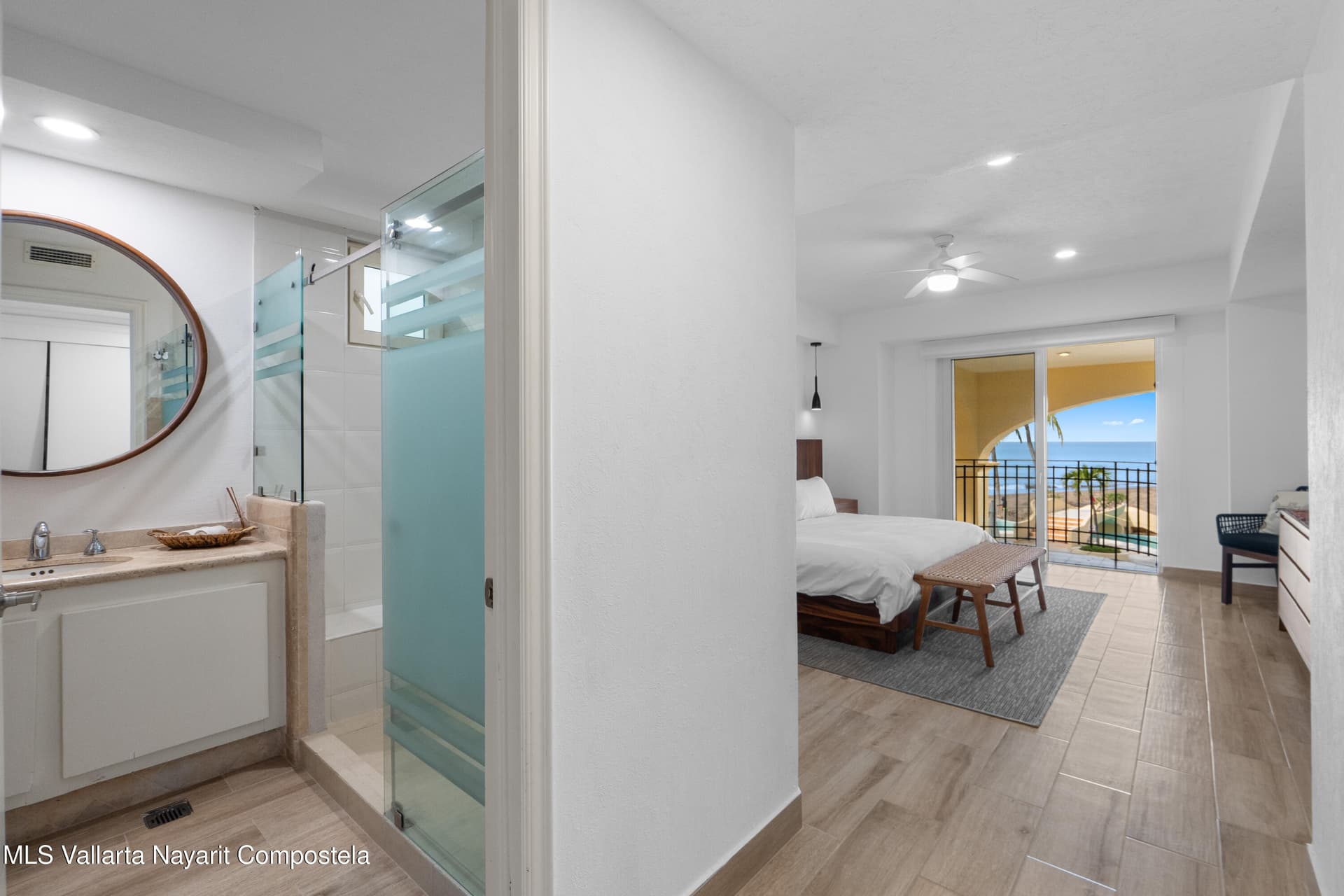 Bay View Grand 20