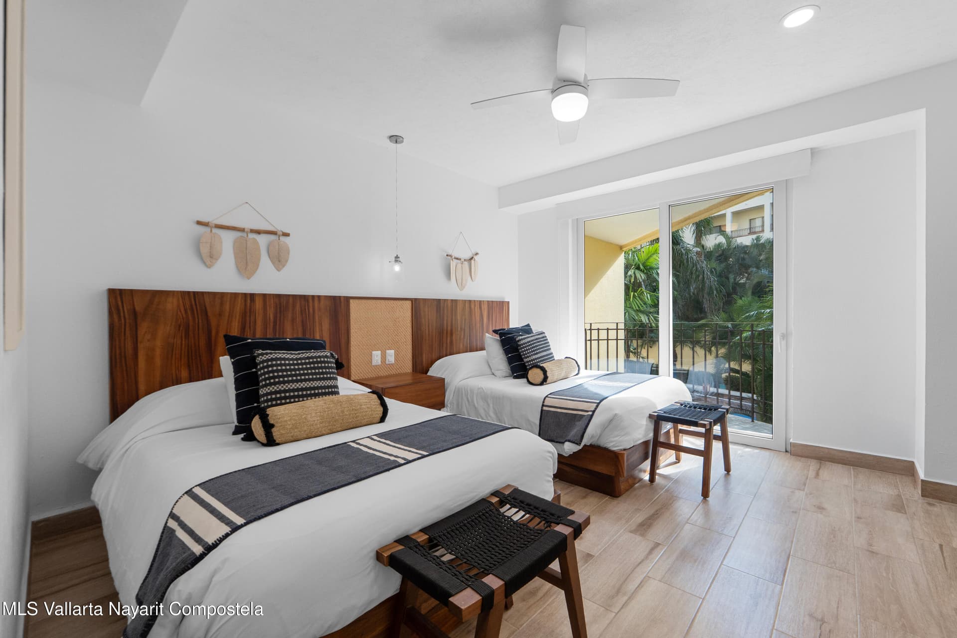 Bay View Grand 29