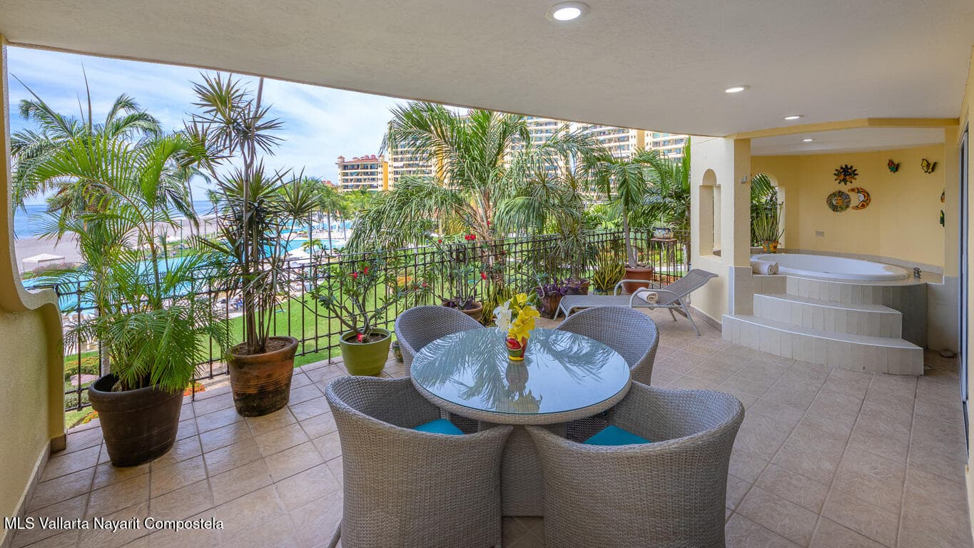 Bay View Grand