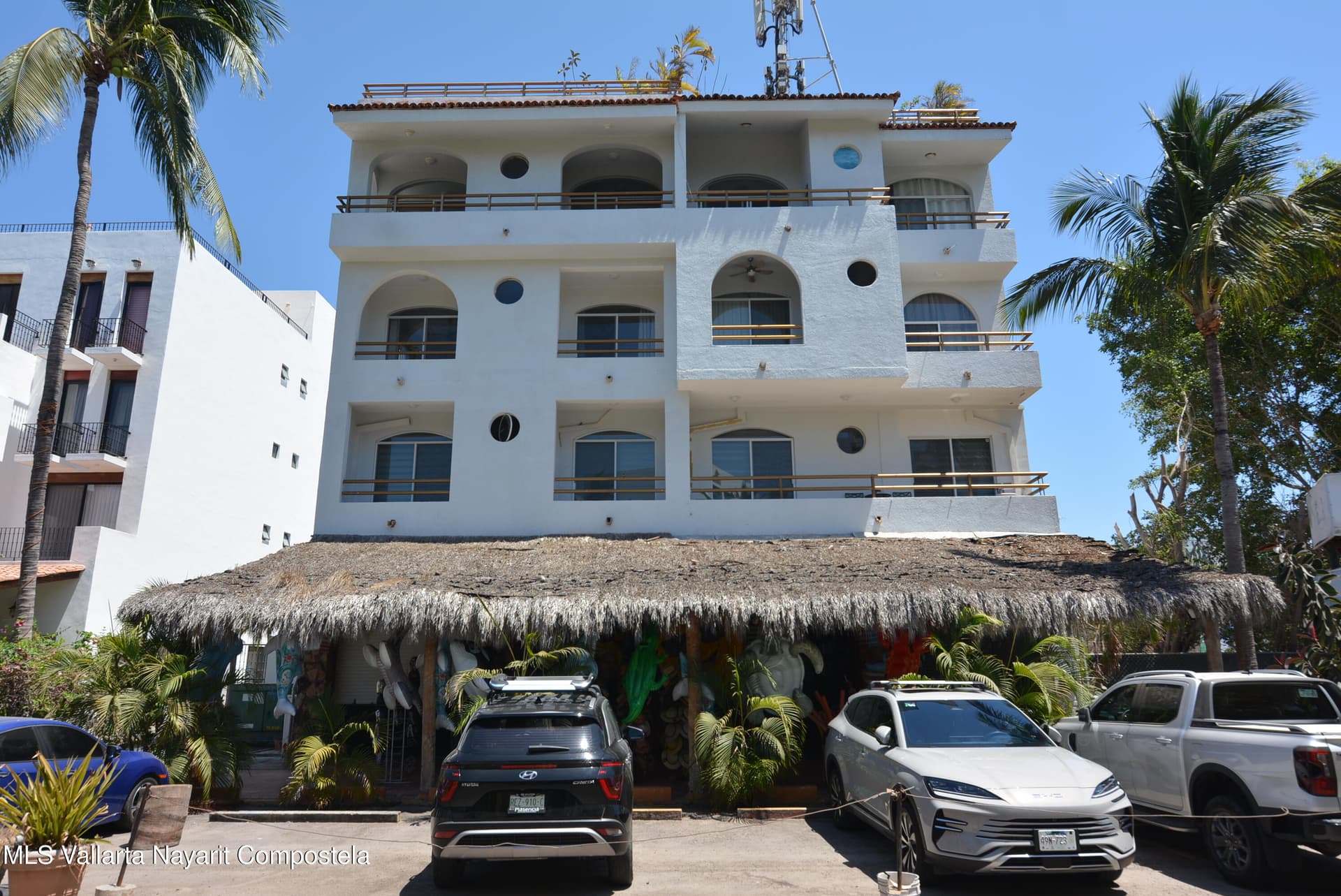 Marina Suites