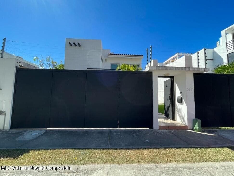 Casa en Francisco Villa West